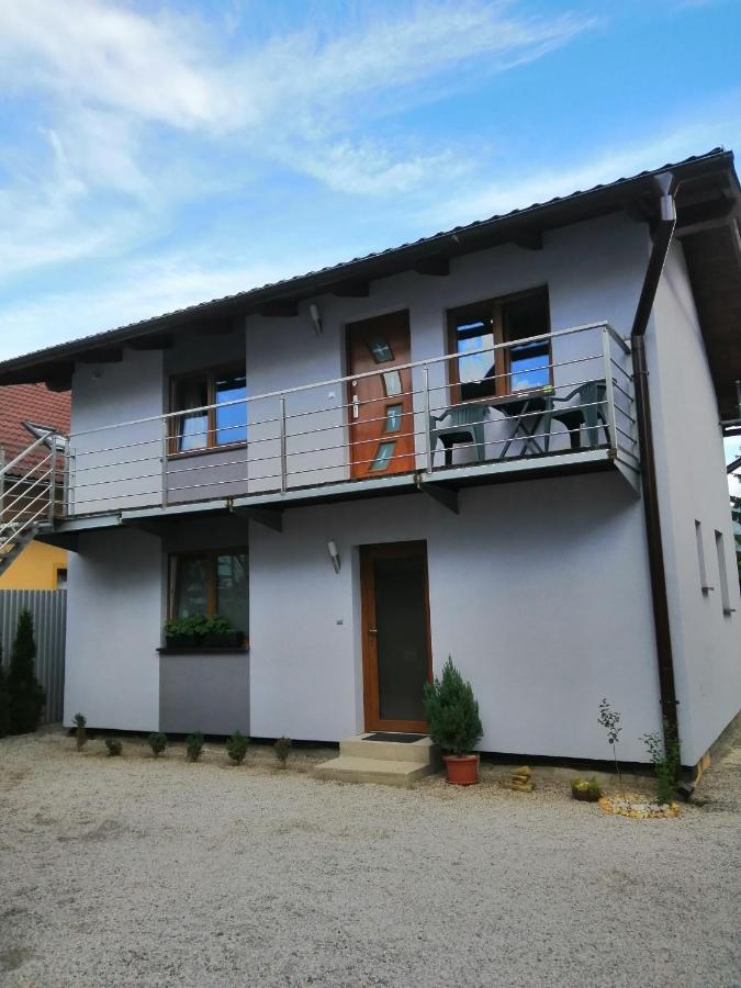 Vanessa Apartments Bešeňová Eksteriør bilde